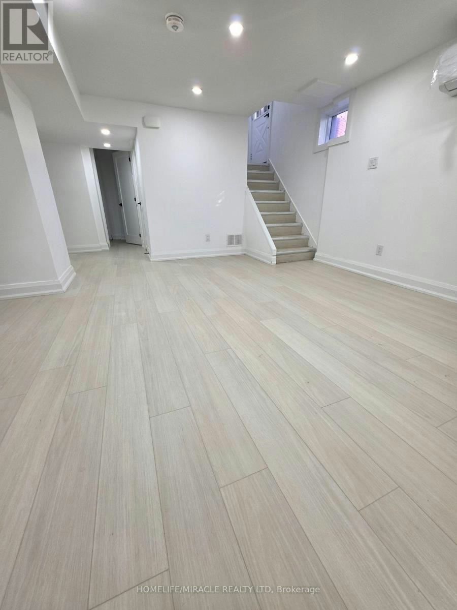 BSMT-U-2-22 Rossander Court, Toronto, ON, M1J 2B7 - 9