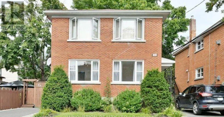 391 Greenwood Avenue, Ottawa, ON, K2A 0X4 - 2