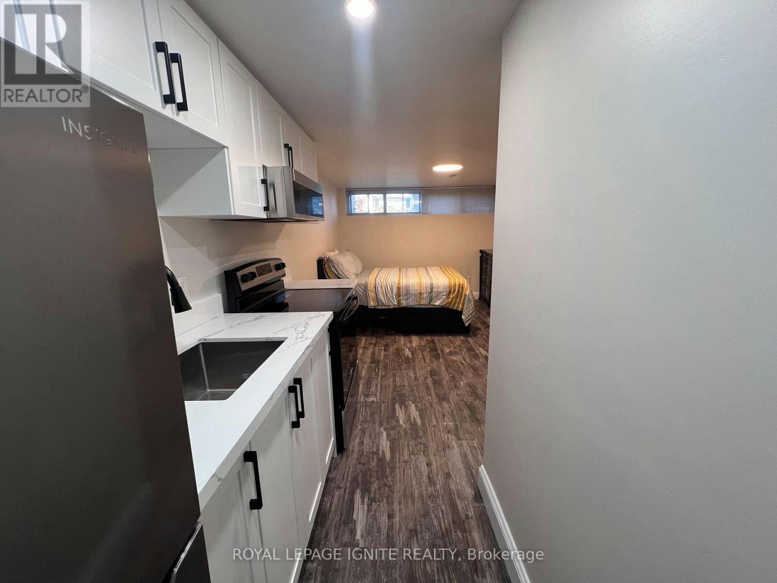 BASEMENT-208 Rosemount Avenue, Toronto, ON, M9N 3C3 - 2