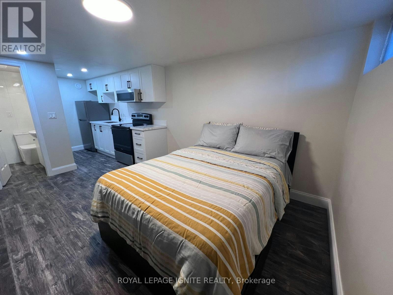 BASEMENT-208 Rosemount Avenue, Toronto, ON, M9N 3C3 - 6