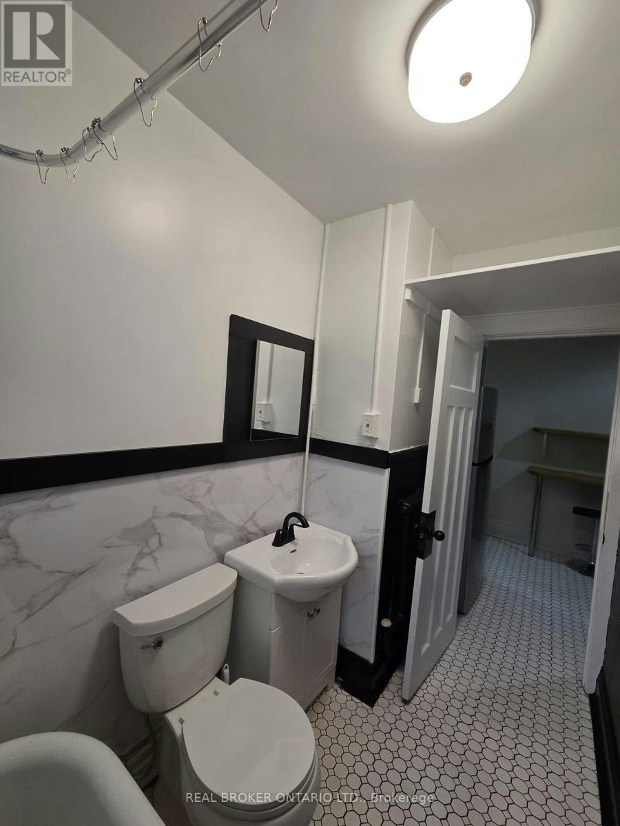 4-479 Aberdeen Avenue, Hamilton, ON, L8P 2S5 - 6