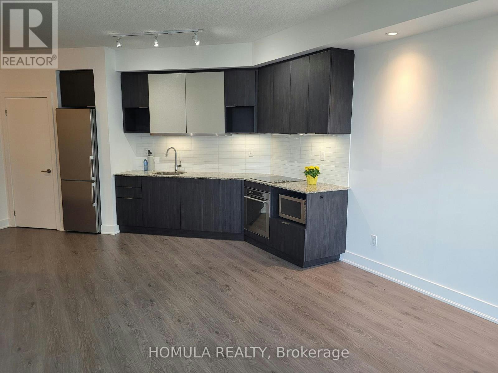 902-99 The Donway W, Toronto, ON, M3C 0N8 - 3