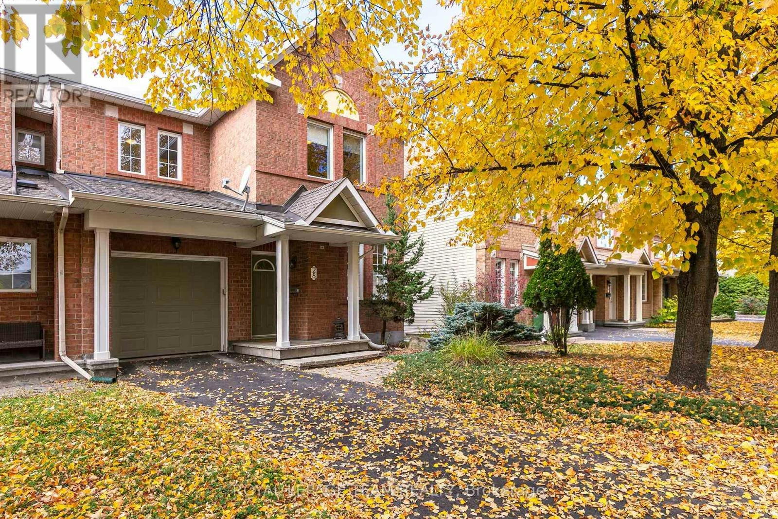 28 Appledale Drive, Ottawa, ON, K2J 4W5
