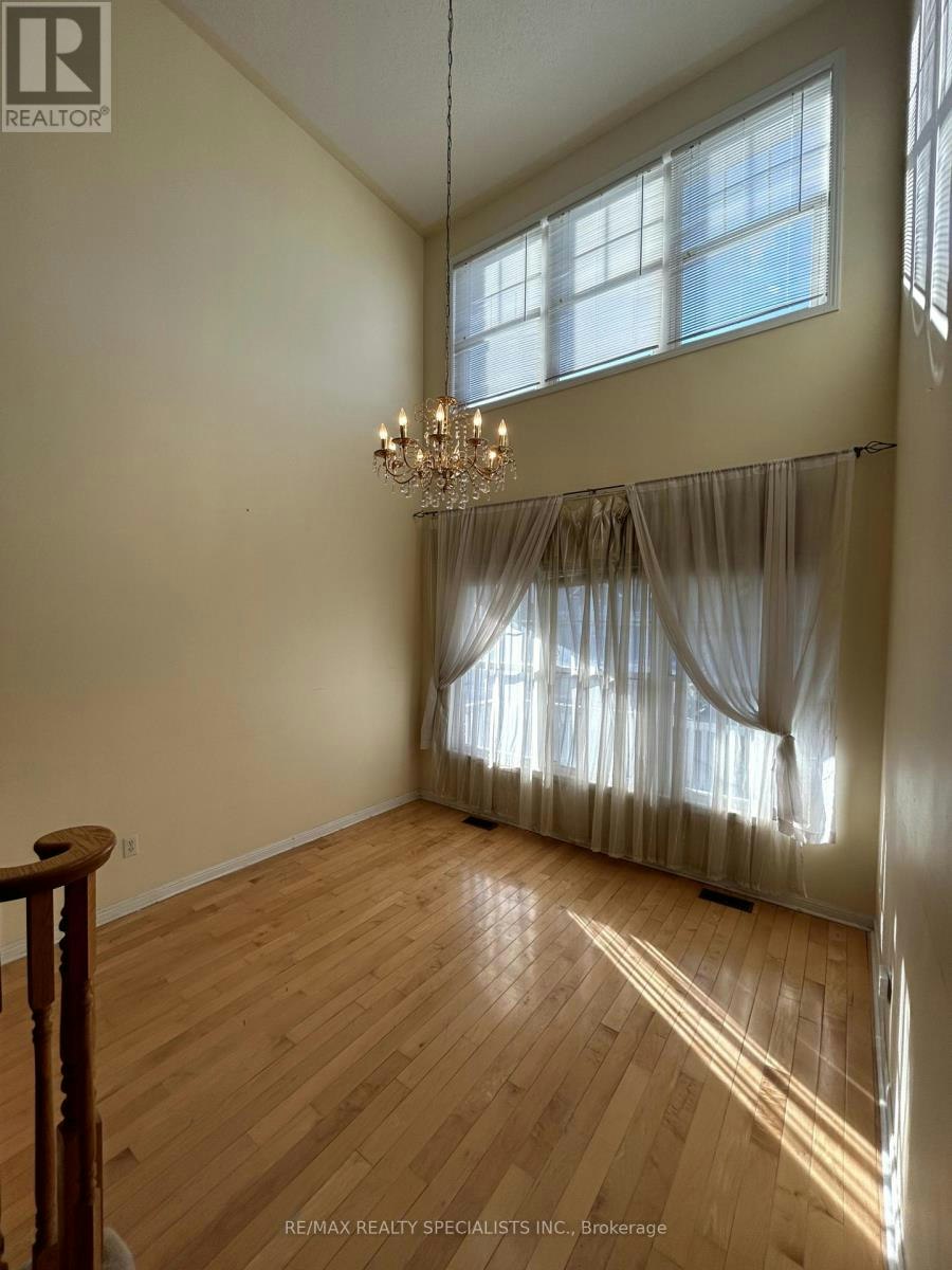 5947 Osprey Boulevard, Mississauga, ON, L5N 8J7 - 10
