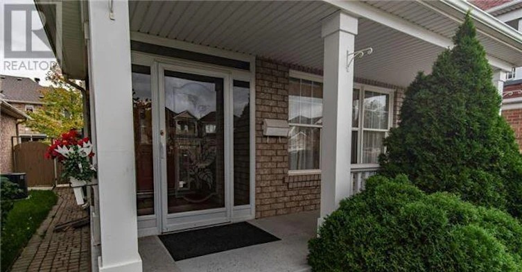 5947 Osprey Boulevard, Mississauga, ON, L5N 8J7 - 4