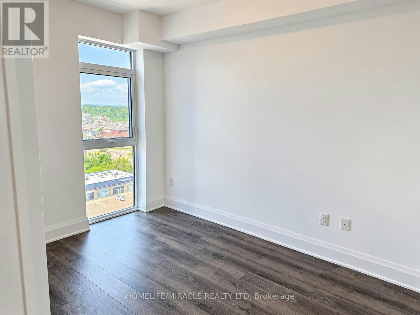 1104-470 Dundas Street E, Hamilton, ON, L8B 2A6 - 9