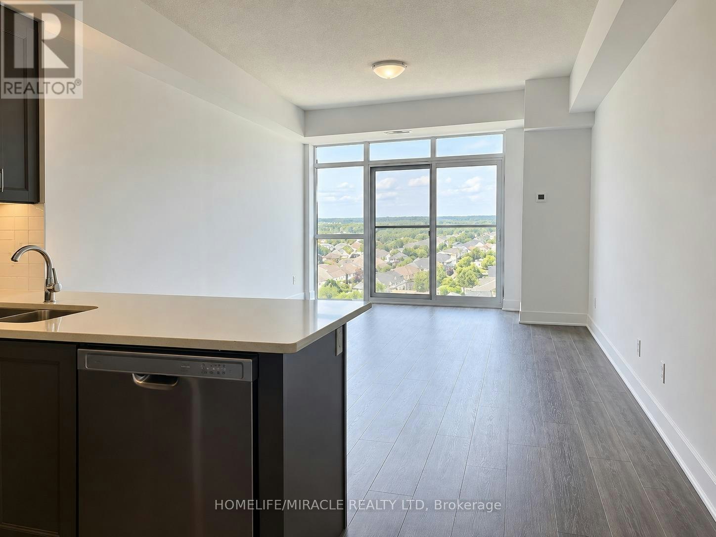 1104-470 Dundas Street E, Hamilton, ON, L8B 2A6 - 7