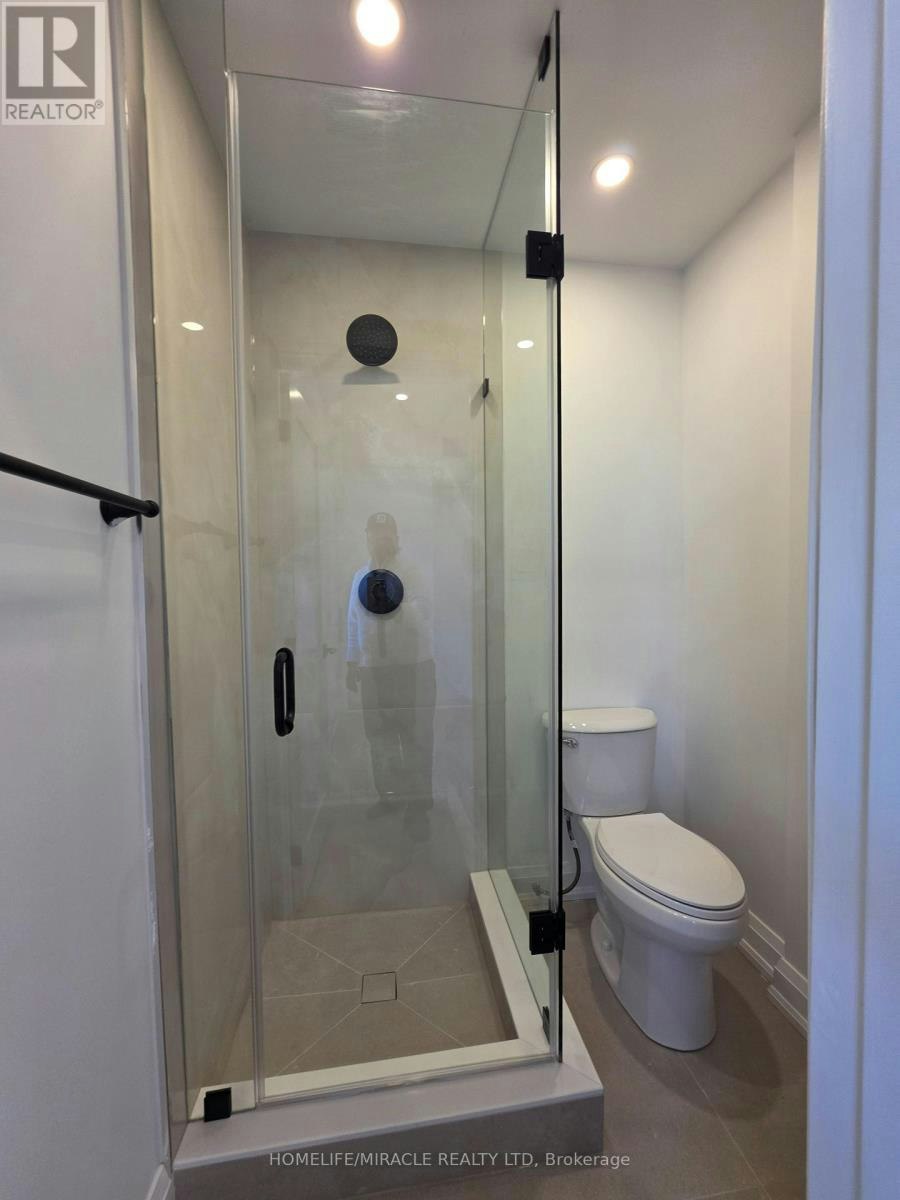 UPPER U3-22 Rossander Court, Toronto, ON, M1J 2B7 - 17