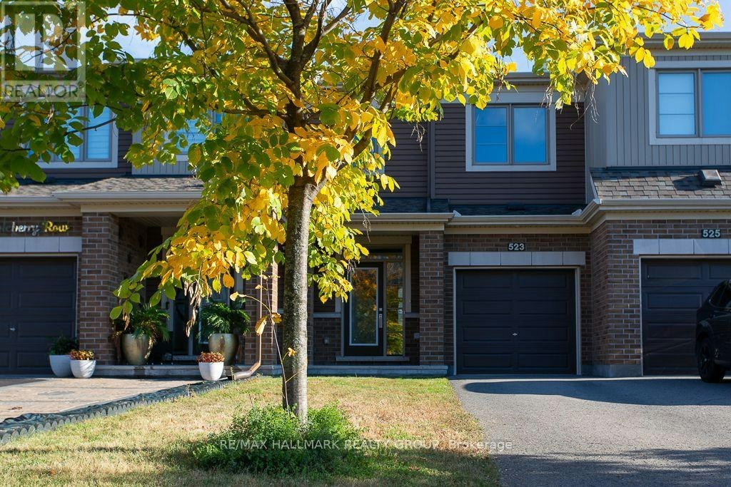 523 Thimbleberry Row, Ottawa, ON, K4A 1C2