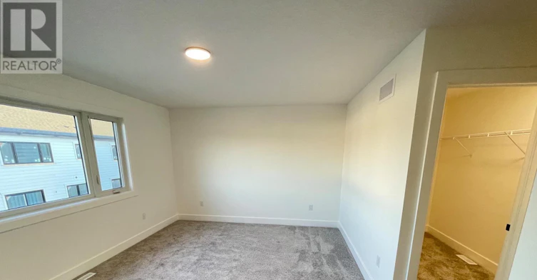 24-147 Scotts Avenue, Lucan Biddulph, ON, N0M 2J0 - 9
