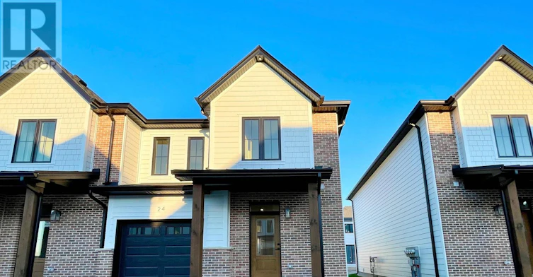 24-147 Scotts Avenue, Lucan Biddulph, ON, N0M 2J0