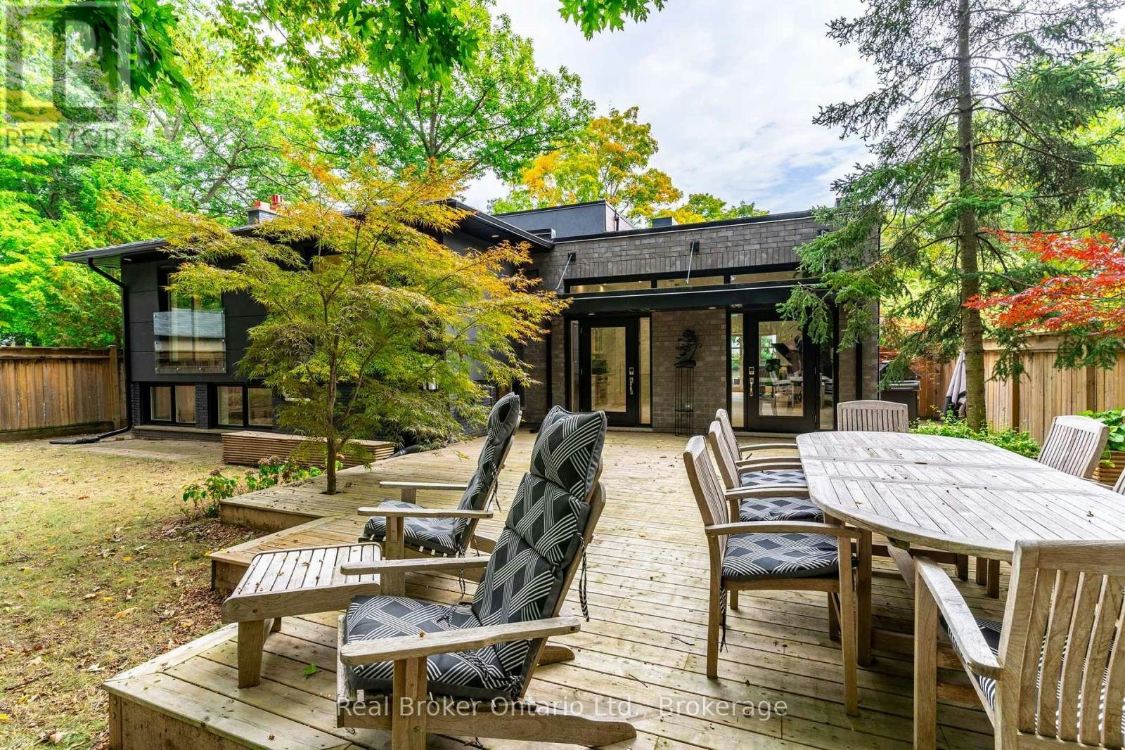 5071 Spruce Avenue, Burlington, ON, L7L 1M6 - 34