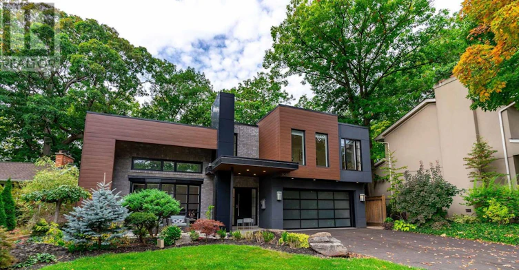 5071 Spruce Avenue, Burlington, ON, L7L 1M6 - 2