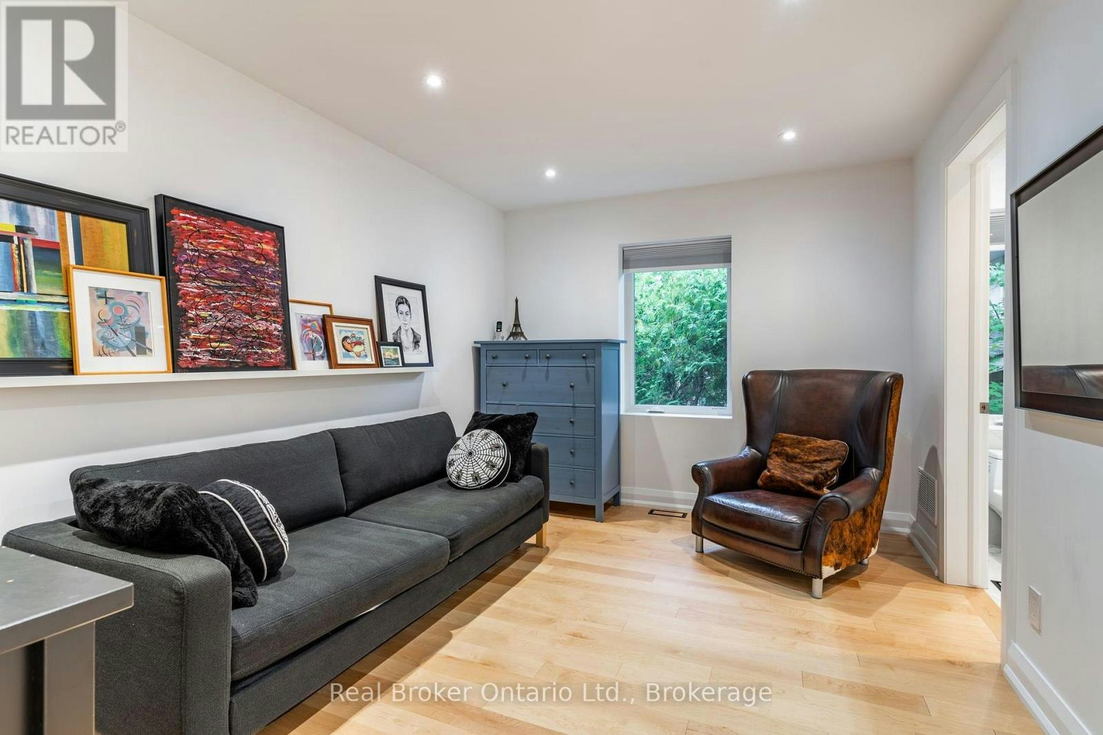 5071 Spruce Avenue, Burlington, ON, L7L 1M6 - 27