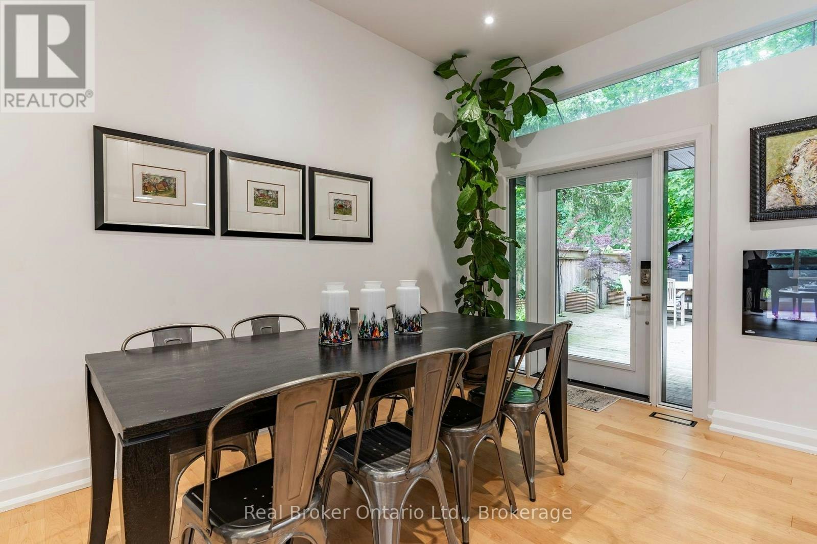 5071 Spruce Avenue, Burlington, ON, L7L 1M6 - 13