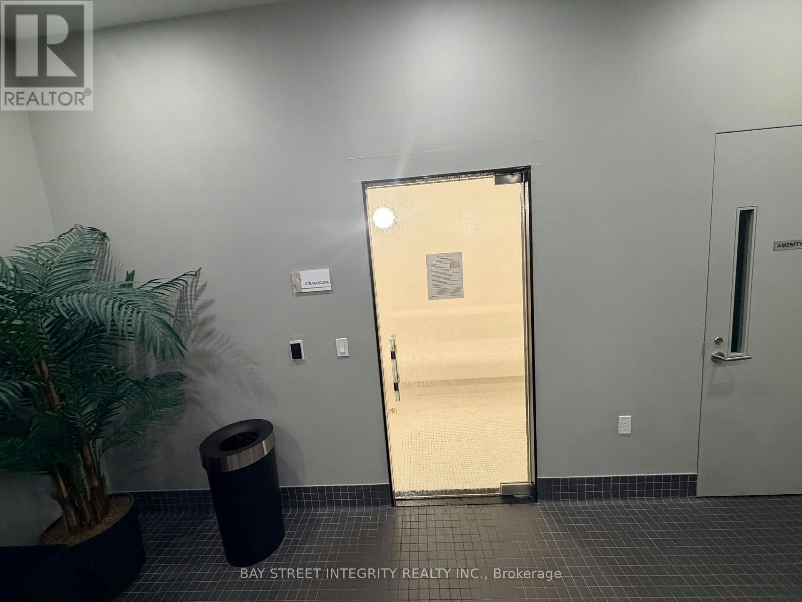 616-5858 Yonge Street, Toronto, ON, M2M 0C6 - 10