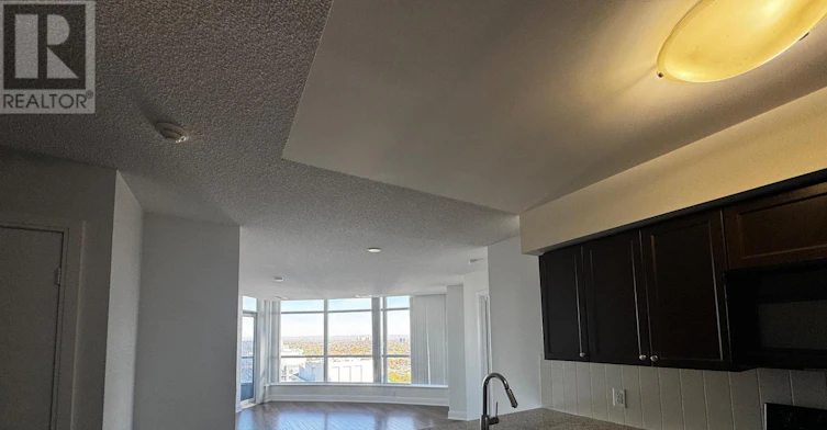 3610-125 Village Green Square, Toronto, ON, M1S 0G3 - 4