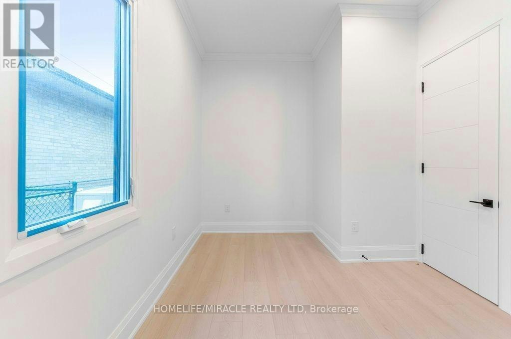GARDEN SUITE-22 Rossander Court, Toronto, ON, M1J 2B7 - 12