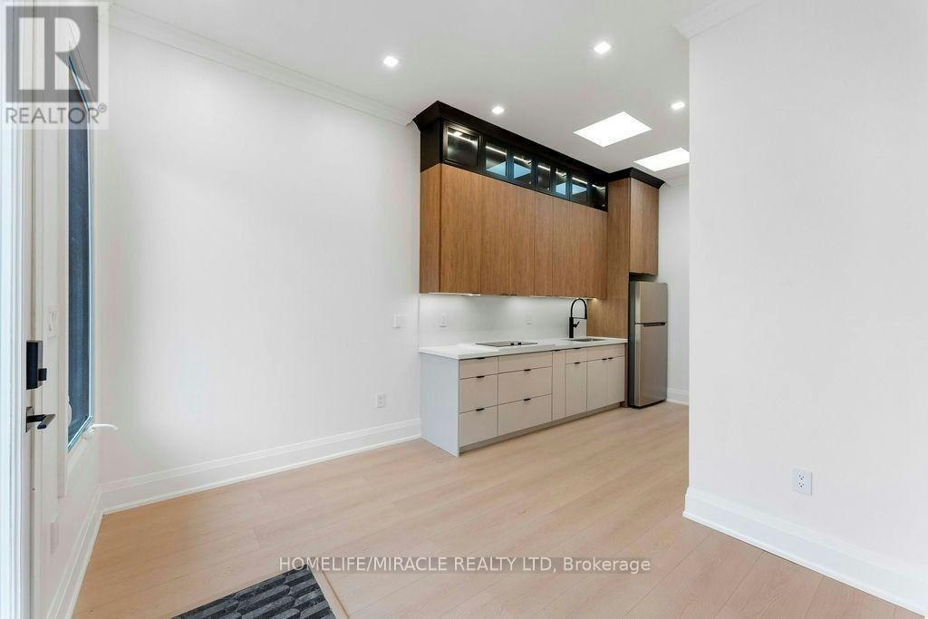 GARDEN SUITE-22 Rossander Court, Toronto, ON, M1J 2B7 - 4