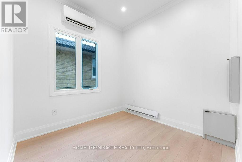 GARDEN SUITE-22 Rossander Court, Toronto, ON, M1J 2B7 - 8