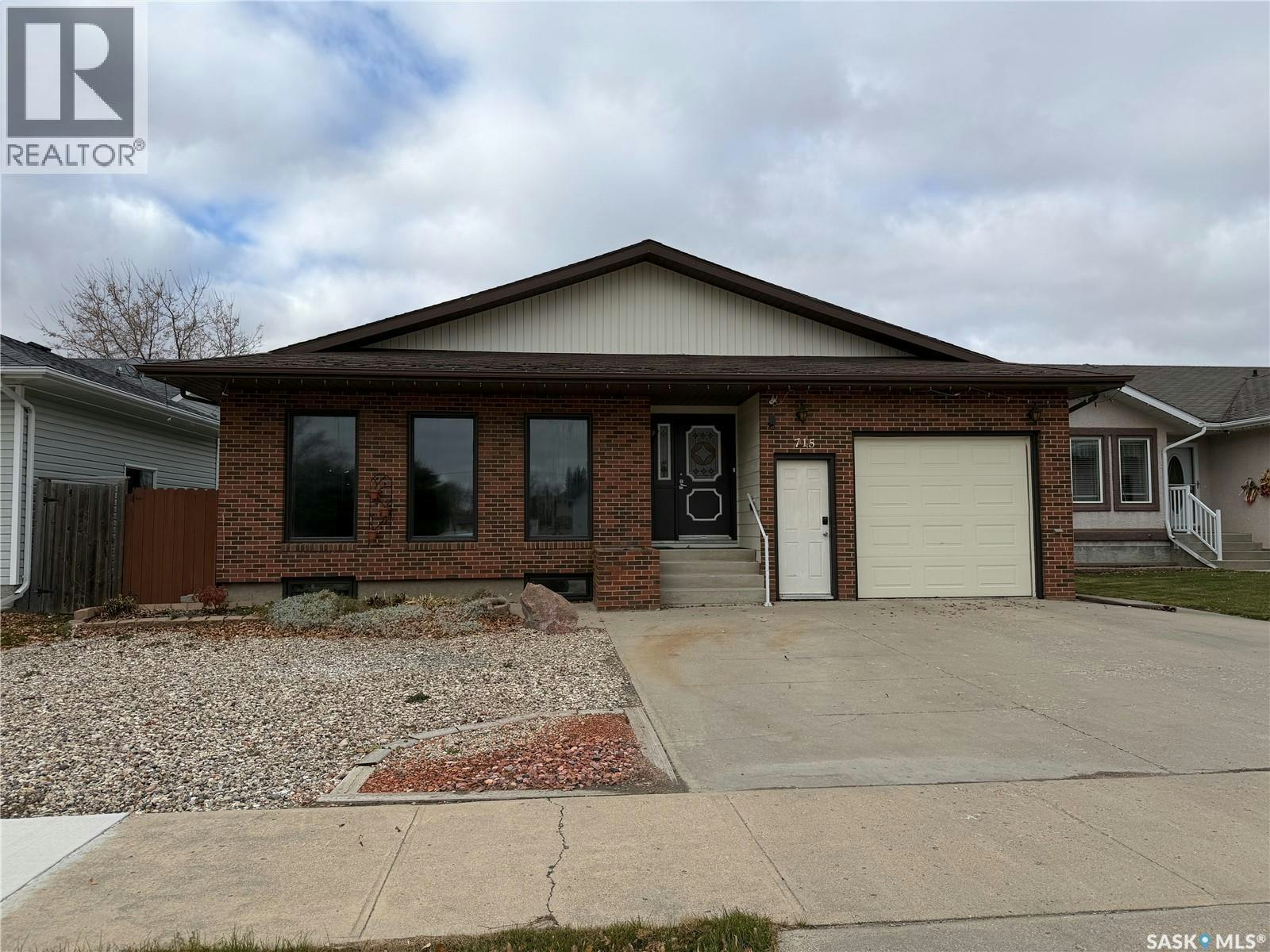 715 12th Street, Humboldt, SK, S0K 2A0