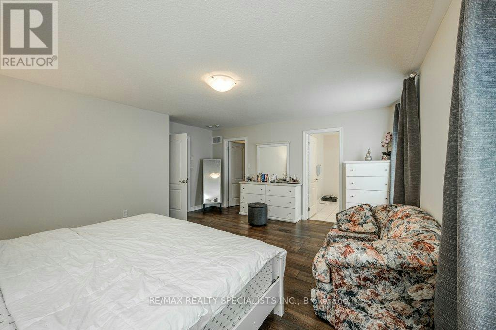 36 Weatherall Avenue, Cambridge, ON, N3H 0C1 - 32