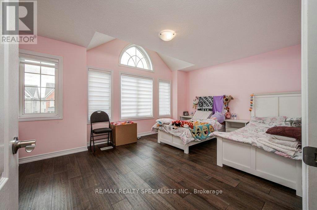 36 Weatherall Avenue, Cambridge, ON, N3H 0C1 - 26