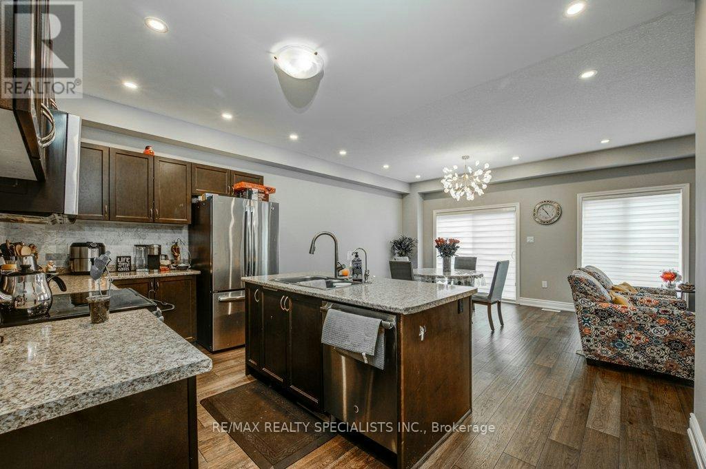 36 Weatherall Avenue, Cambridge, ON, N3H 0C1 - 12