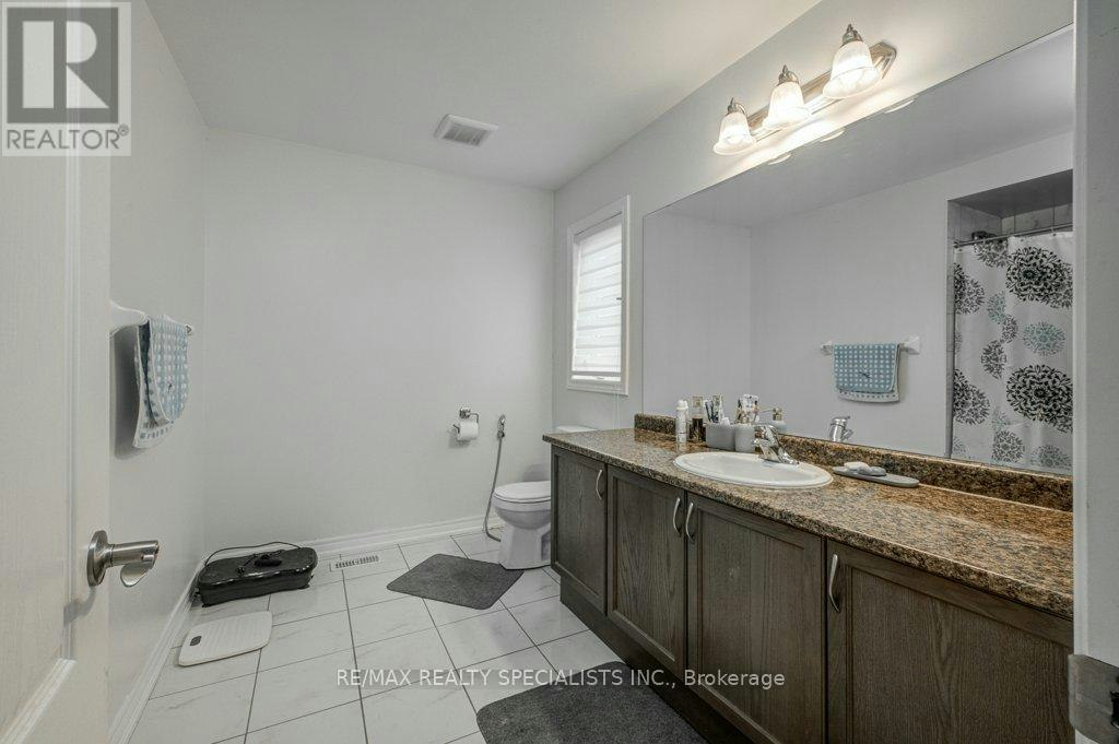 36 Weatherall Avenue, Cambridge, ON, N3H 0C1 - 34