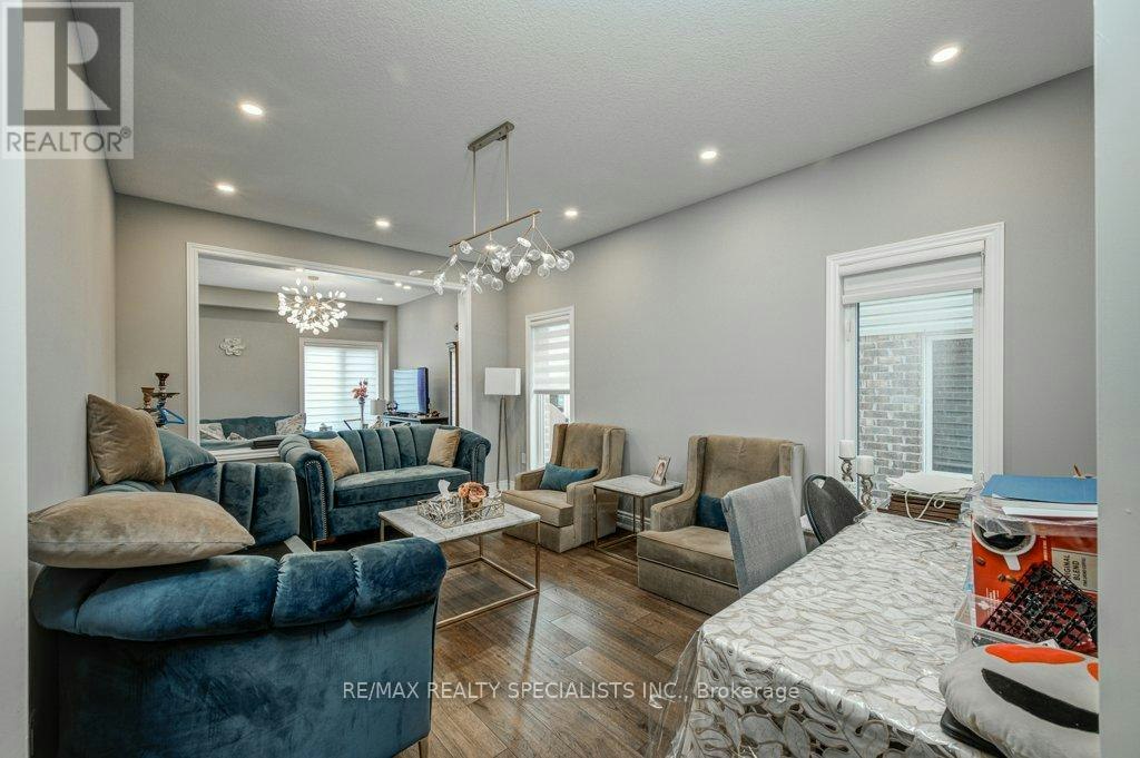36 Weatherall Avenue, Cambridge, ON, N3H 0C1 - 9