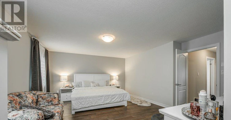 36 Weatherall Avenue, Cambridge, ON, N3H 0C1 - 33