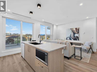 406-3300 Lakeshore Road - 5