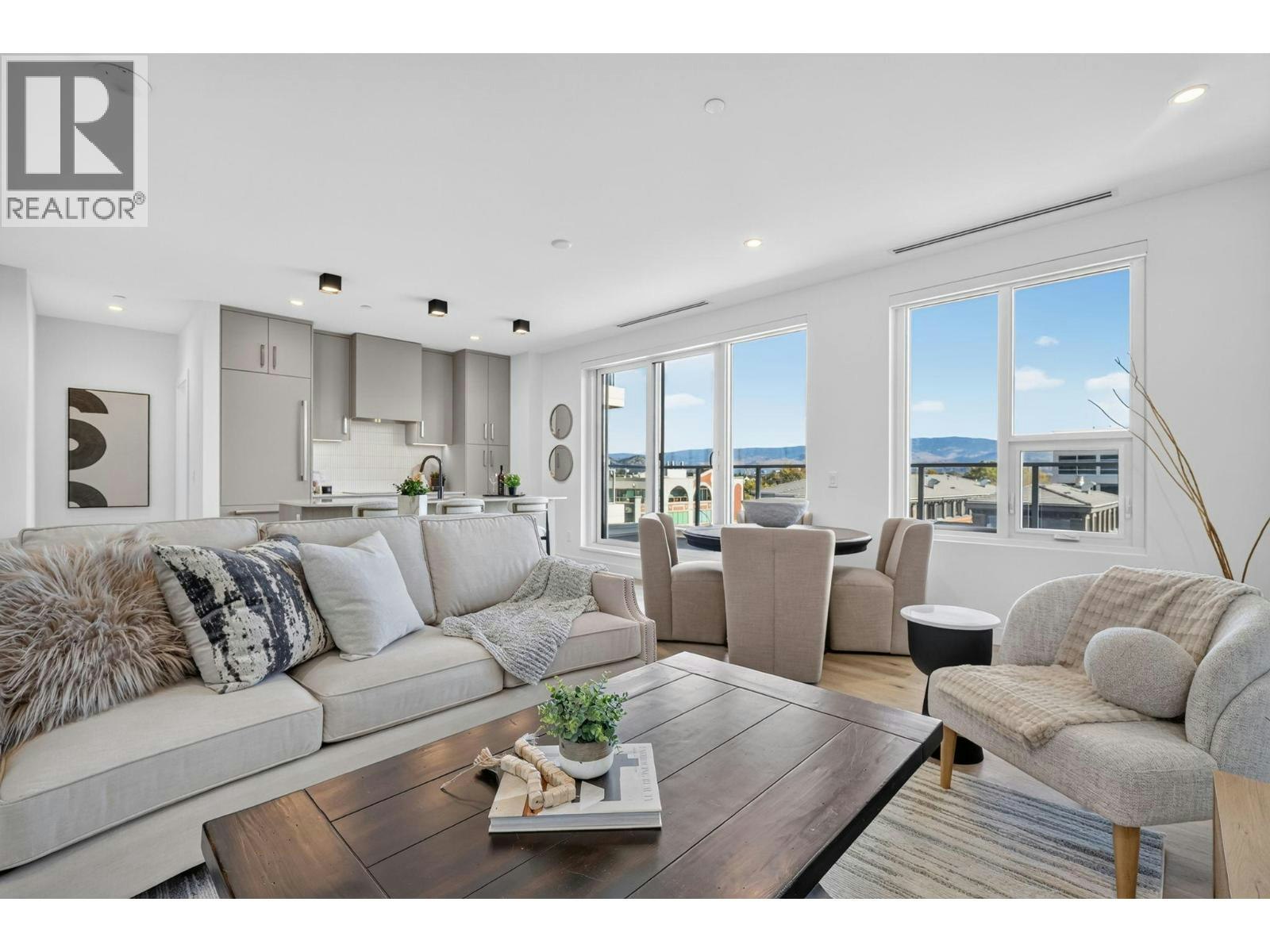 401-3300 Lakeshore Road, Kelowna, BC, V1W 0J9
