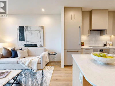 804-3300 Lakeshore Road - 5