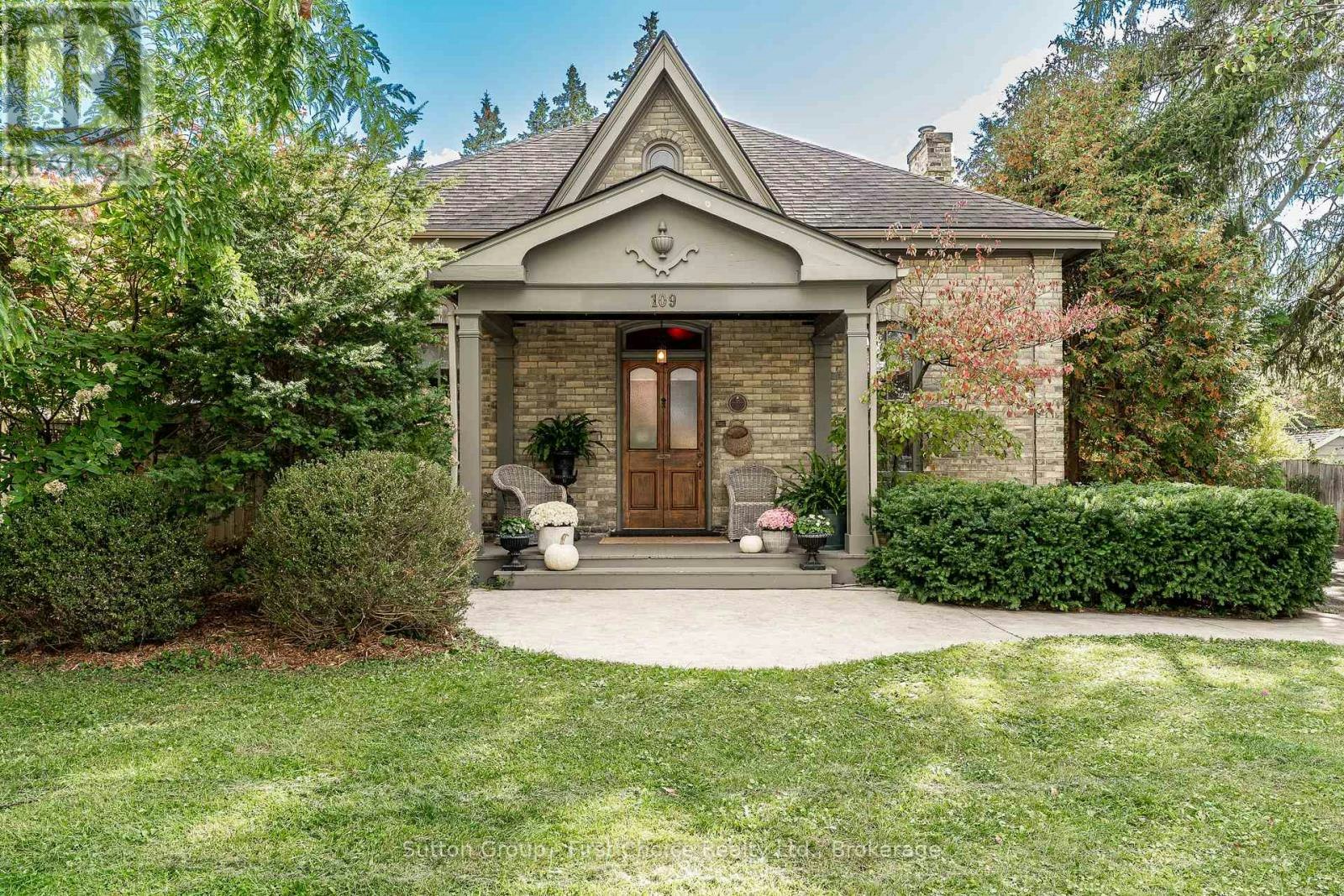 109 Cobourg Street, Stratford, ON, N5A 3E7
