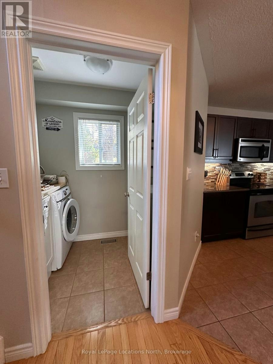 59 Connor Avenue, Collingwood, ON, L9Y 5K7 - 5
