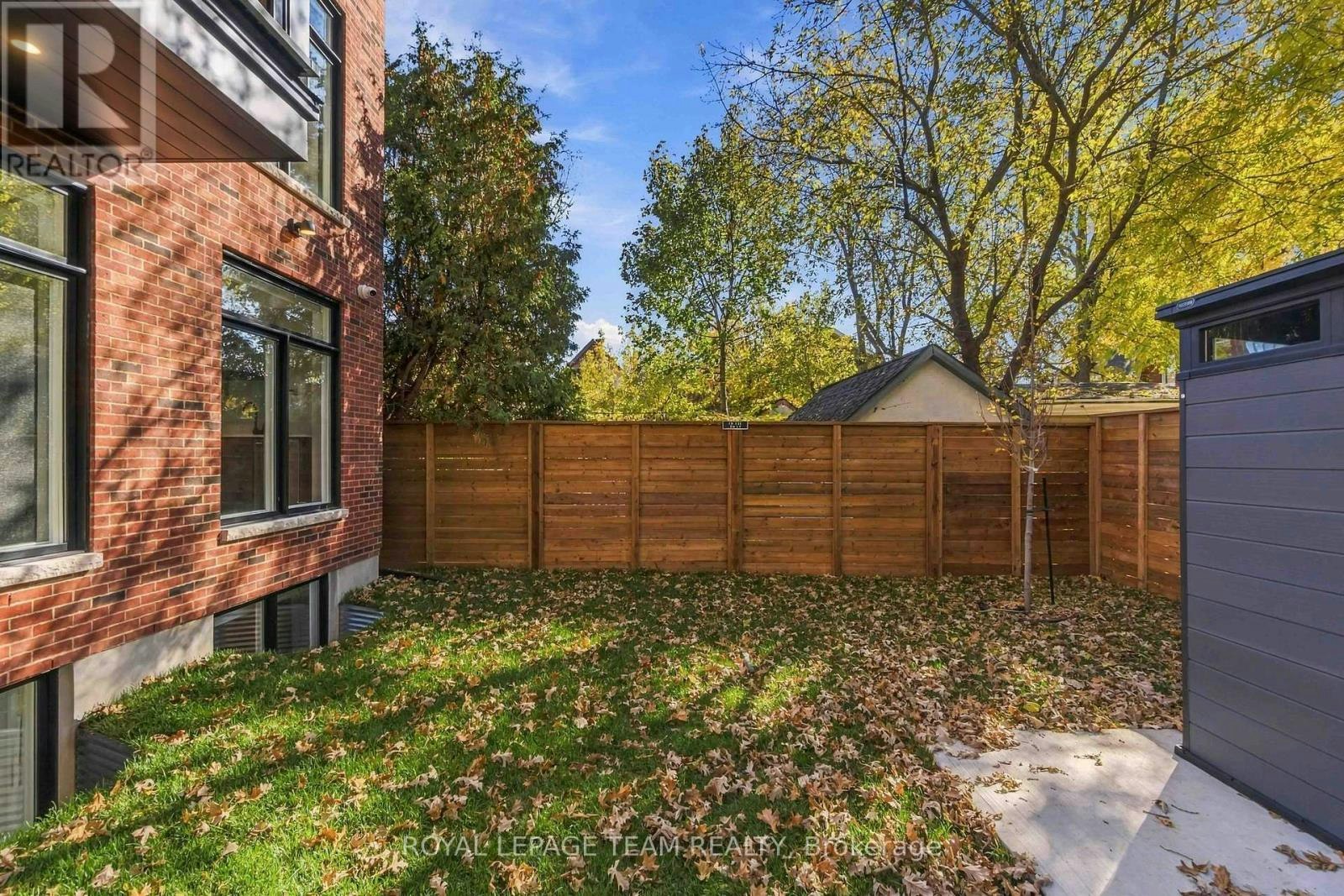 8-100 Hamilton Avenue N, Ottawa, ON, K1Y 1B9 - 23