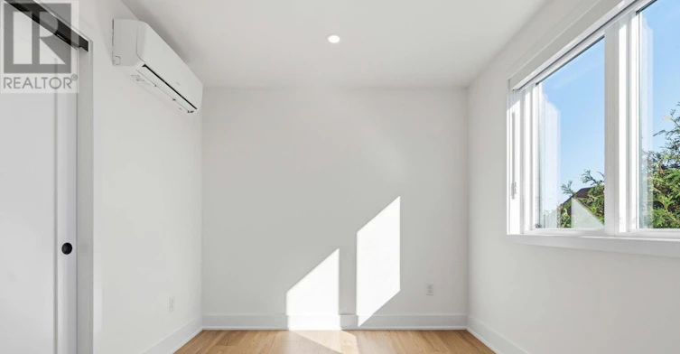 8-100 Hamilton Avenue N, Ottawa, ON, K1Y 1B9 - 15