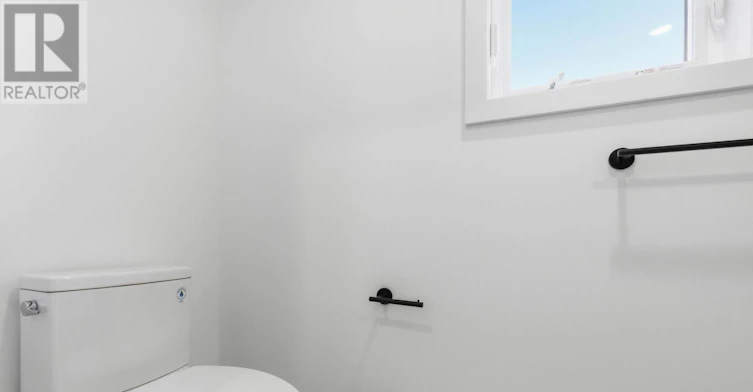 8-100 Hamilton Avenue N, Ottawa, ON, K1Y 1B9 - 12