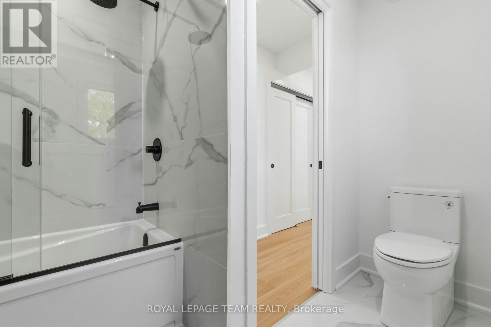 8-100 Hamilton Avenue N, Ottawa, ON, K1Y 1B9 - 11