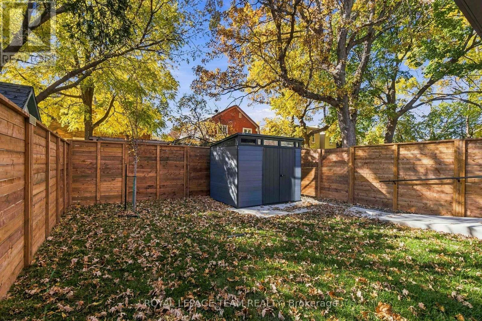 8-100 Hamilton Avenue N, Ottawa, ON, K1Y 1B9 - 24