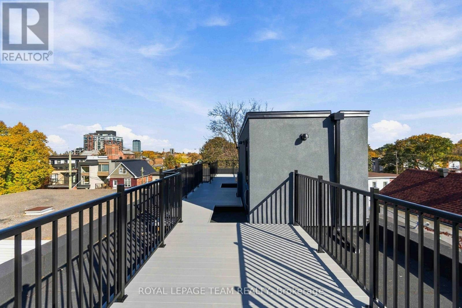 8-100 Hamilton Avenue N, Ottawa, ON, K1Y 1B9 - 21