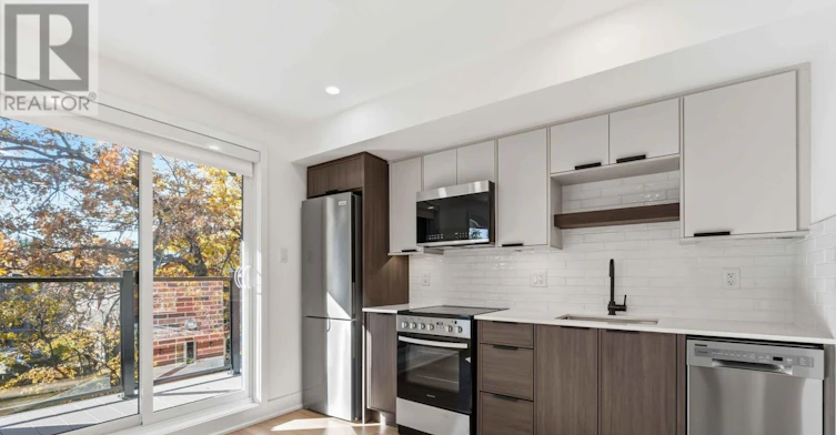 8-100 Hamilton Avenue N, Ottawa, ON, K1Y 1B9 - 9