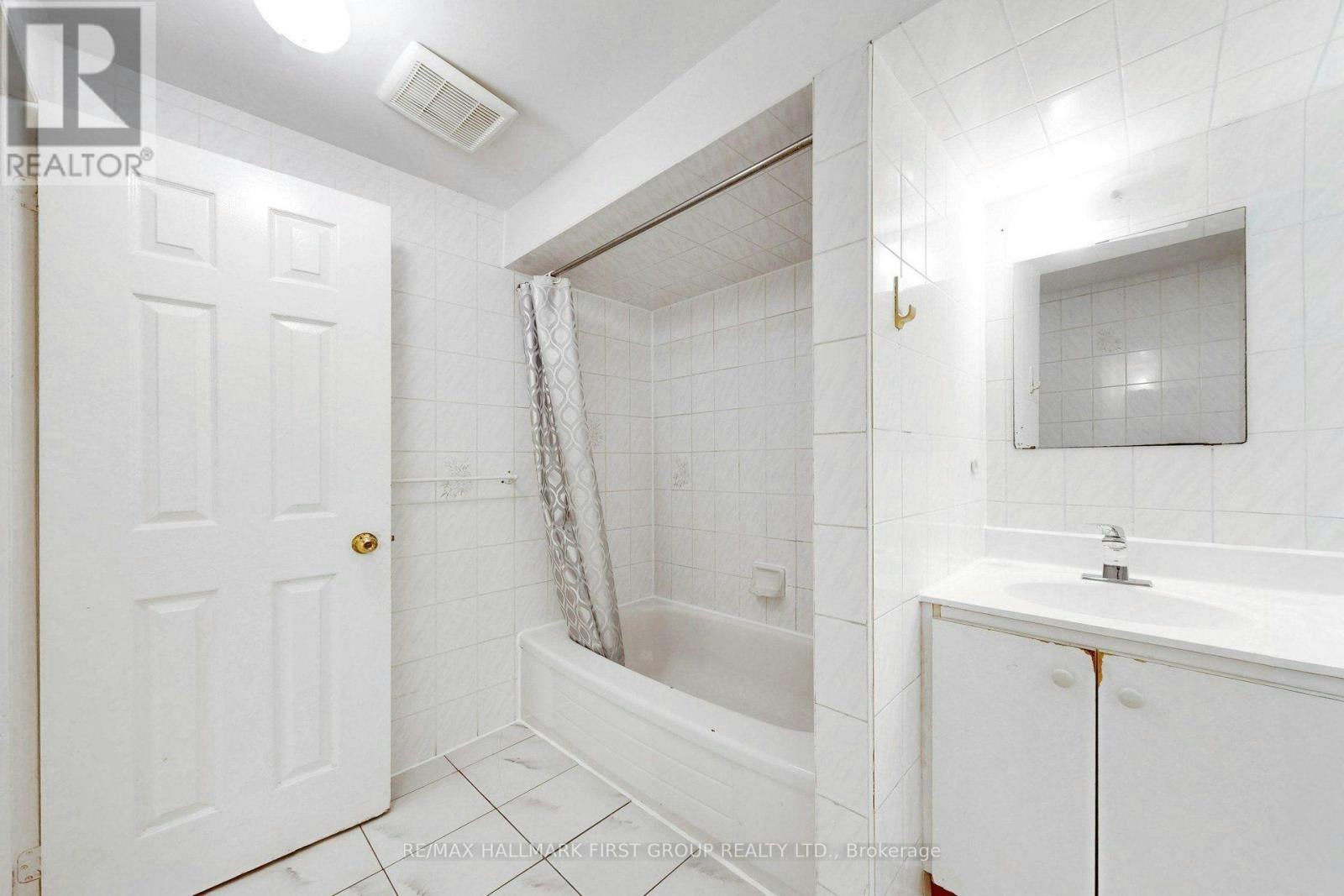 BSMT-220 Morningview Trail, Toronto, ON, M1B 5L7 - 13