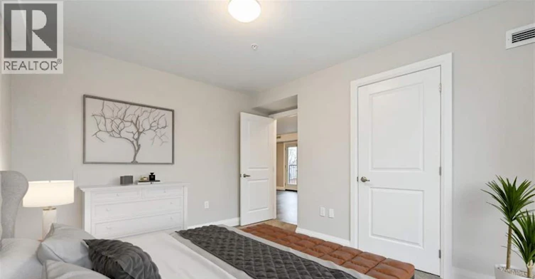 205-100 Bronte Street S, Milton, ON, L9T 1Y8 - 5
