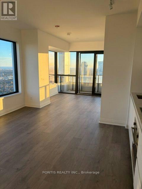 5704-4015 The Exchange, Mississauga, ON, L5B 0N9 - 8