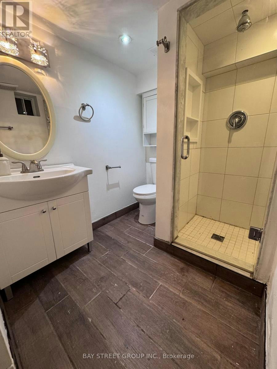 20 Edmonton Road, Toronto, ON, M2J 3W6 - 5