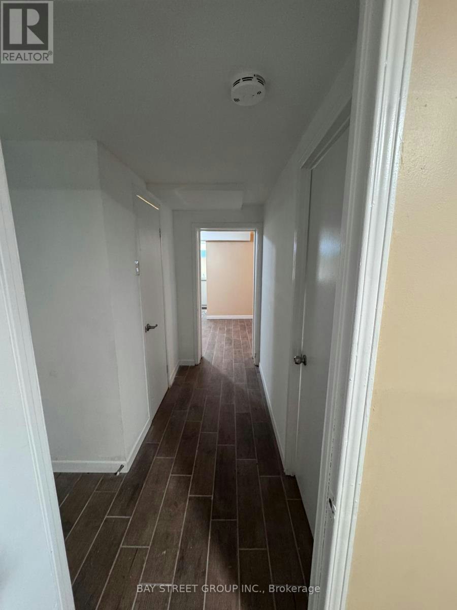 20 Edmonton Road, Toronto, ON, M2J 3W6 - 25