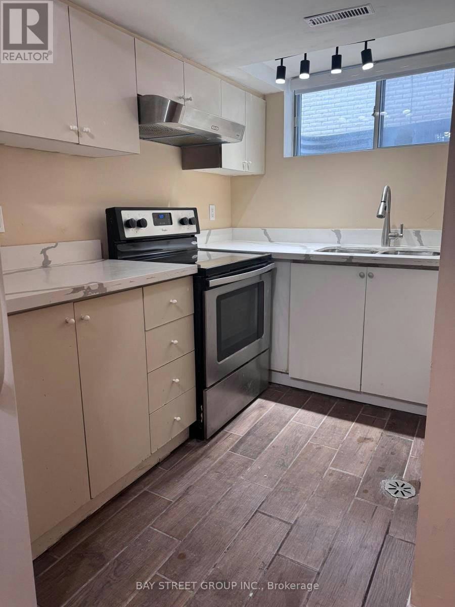 20 Edmonton Road, Toronto, ON, M2J 3W6 - 20