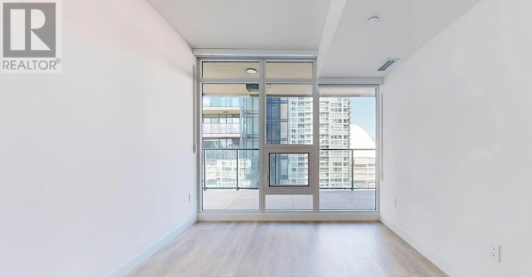 2906-3 Concord Cityplace Way, Toronto, ON, M5V 0X3 - 8